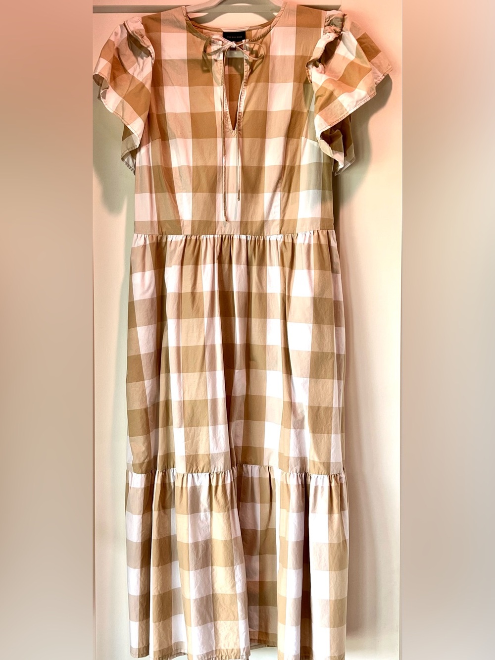 Who What Wear Beige, Tan and White Gingham Midi Dress size Medium